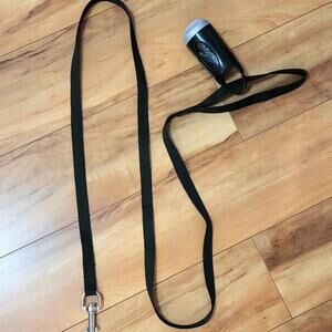 Munchkin Small Dog Leash & Waste Bag Holder Dispenser